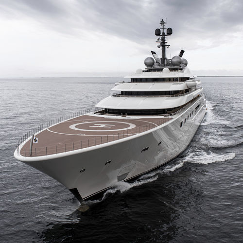 クルージングメガヨット - BLUE - Lurssen Yachts - クラシック / 高部操舵室 / ディーゼルと電気のハイブリッド