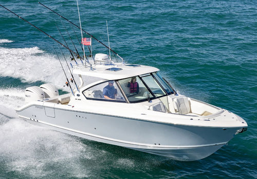 船外機エクスプレスクルーザー - DC 306 - Pursuit Boats - ツインエンジン / ハードトップ / オープン