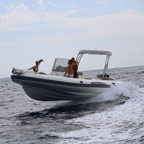 船外機インフレータブルボート - TEMPEST 775  - Capelli - リジッド / センターコンソール / オープン