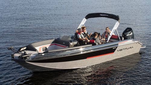 船外機デッキボート - VENTURA 23 RL - Bateaux Princecraft - オープン / バウライダー / サイドコンソール