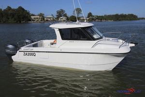 カタマラン散策 - 2400 - Noosa Cat Australia - 船外機 / ツインエンジン / キャビン付き