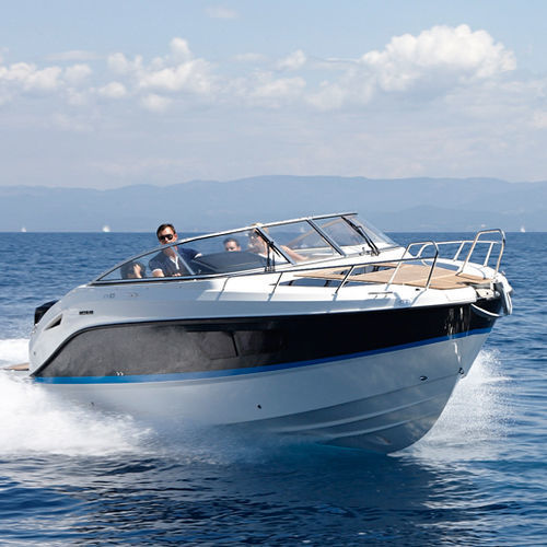 船外機キャビンクルーザ - Activ 805 Cruiser - Quicksilver Boats - ツインエンジン / オープン / デュアルコンソール