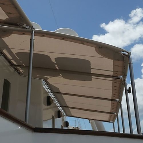 ヨット用日除けオ－ニング - sunDECK - Reckmann Yacht Equipment GmbH