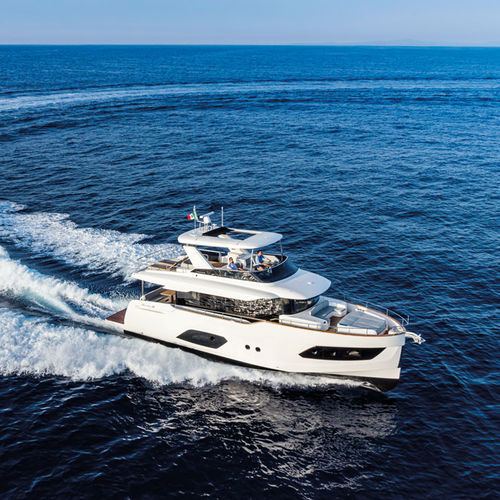 クルージングモーターヨット - NAVETTA 58 - Absolute Yachts - トロール船 / フライブリッジ / IPS POD