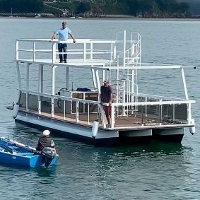 船外機ポンツーンボート - M900 DOUBLE DECKER - MOGGARO ALUMINIUM YACHTS - ダブルテラスデッキ / アルミニウム / 12人