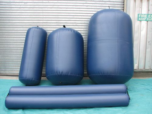 ボート用フェンダー - HEN0057XX Series - Wing & Henshaw inflatable Solutions - 円筒 / 膨張式