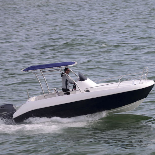 船外機センターコンソールボ－ト - 600 WA - Moonday Yachts - センターコンソール / スポーツ / 日光浴