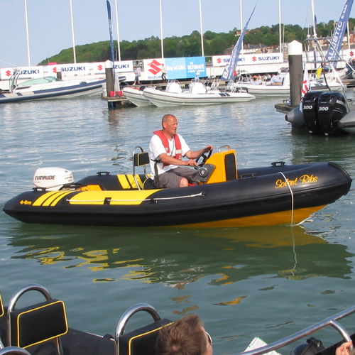 船外機インフレータブルボート - RIB 460 - Solent Ribs - リジッド / ジョッキーコンソール / 4人