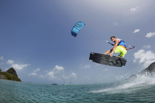 カイト ボード サーフィン クレイジーフライ カイトサーフィンバインデイング付 カイト ボード サーフィン クレイジーフライ カイトサーフィンバイン