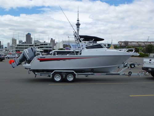 船外機キャビンクルーザ - 660 Pro - AMF Boat Company - オープン / スポーツ / スポーツフィッシング