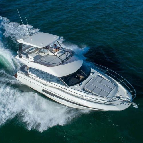 船内機エクスプレスクルーザー - 460 - Prestige Yachts - ツインエンジン / フライブリッジ / クルージング