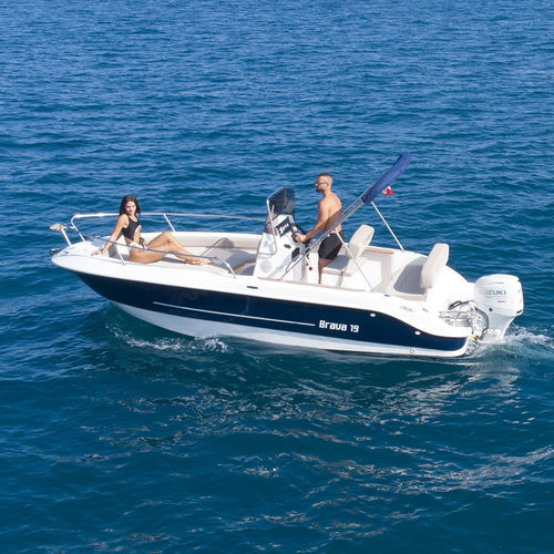 船外機センターコンソールボ－ト - BRAVA 19 - Mingolla Cantiere Nautico srl - センターコンソール / 6人 / 7人