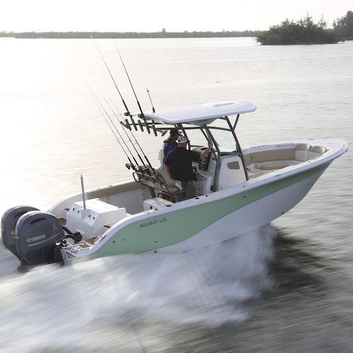 船外機センターコンソールボ－ト - 266 COMMANDER - Sea Fox Boats - ツインエンジン / センターコンソール / スポーツフィッシング
