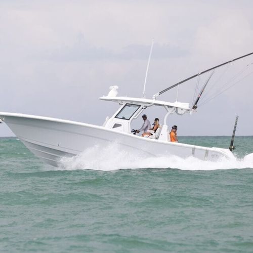 船外機センターコンソールボ－ト - 368 COMMANDER - Sea Fox Boats - 三発機 / センターコンソール / スポーツフィッシング