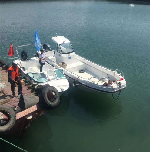 船外機漁船 - FRP26F - Qingdao Lian Ya Boat Co.,Ltd. - 滑走船体 / オープン / センターコンソール