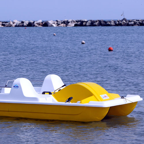3人用ペダルボ－ト - Capri 2 - CNA Centro Nautico Adriatico