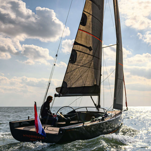 日帰り旅行用ヨット - SE 27 LEISURE - Saffier Yachts - ベッド4台 / グラスファイバー / バウスプリット付き