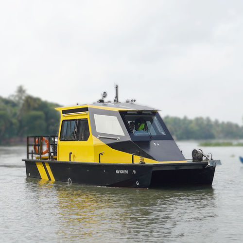 水上バス業務用ボート - NIVRA - Navgathi Marine Design & Constructions - カタマラン / 船外機 / ディーゼル