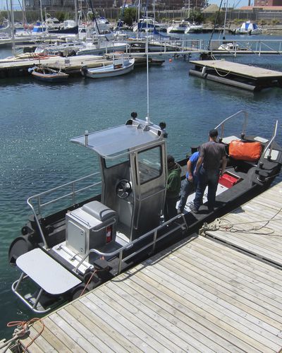 オフショアサービス船業務用ボート - Rhino 800 ID - Rhino Marine Products (Pty) Ltd - インボードウォータージェット