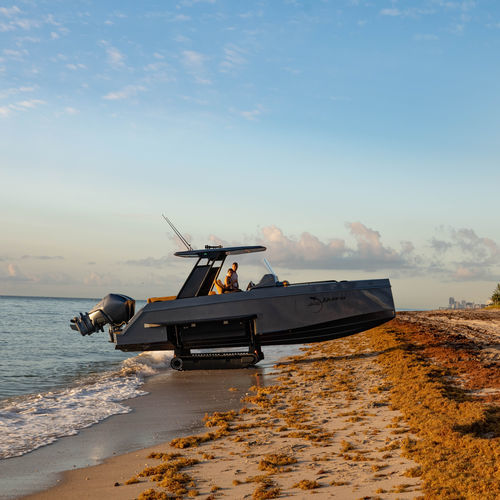 船外機センターコンソールボ－ト - Sport - Iguana Yachts - ツインエンジン / 滑走船体 / センターコンソール