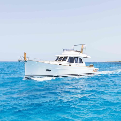 船内機エクスプレスクルーザー - MENORQUÍN 42 FB - Sasga Yachts - ディーゼル / フライブリッジ / キャビン2室