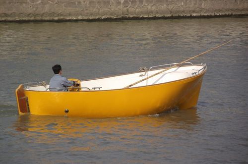 船内機ボ－ト - YB-575 - Changzhou Youbang Boat Co., Ltd. - 電動式 / オープン / センターコンソール