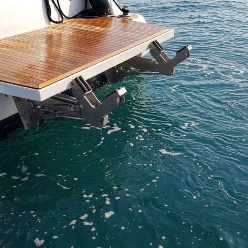 ジェットスキー用エレベーター - Compass Rise - Compass Marine - 船舶上取り付け式 / 油圧式