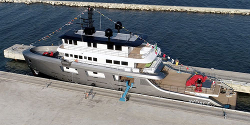 クルージングスーパーヨット - K42 Audace - Cantiere Delle Marche - 高部操舵室
