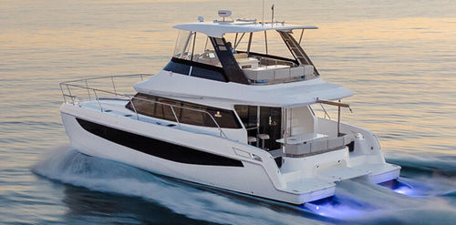 カタマランエクスプレスクルーザー - 42  - AQUILA POWER CATAMARANS - 船内機 / ツインエンジン / フライブリッジ