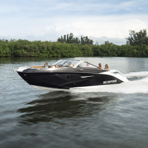 船内機ランナバウトボート - 285 ID - Scarab/Rec Boat Holdings - ジェットスキー推進 / ツインエンジン / デュアルコンソール