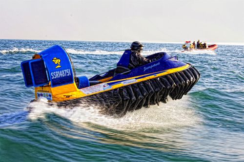 プライべート用ホバークラフト - Marlin III - The British Hovercraft Company Ltd