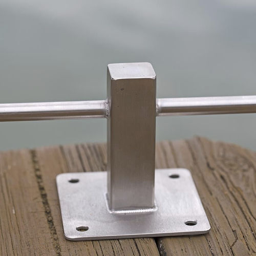 マリンターミナル用係船ボラード - L-0715-SS - Stainless Dock Ladders