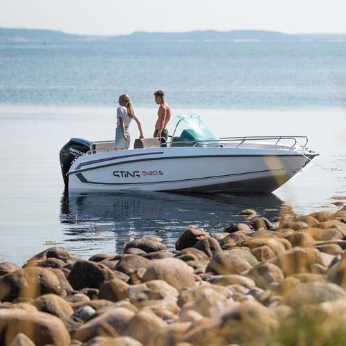 船外機センターコンソールボ－ト - 530 S - Sting Boats Europe - センターコンソール / 6人 / 日光浴