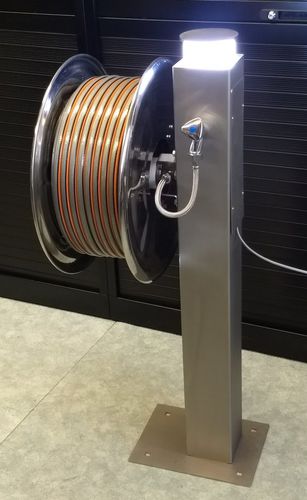 配水ぺデスタル - Z10 - ARABEL NV - MARINA INTEGRATED SYSTEMS - ドック