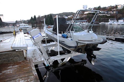 ボートリフト - Platinum - IMM Quality Boat Lifts, Inc. - 浮き / 油圧式 / アルミニウム