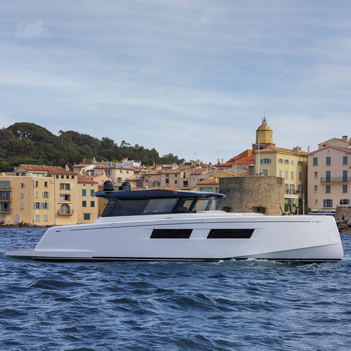 クルージングモーターヨット - Pardo GT65 - Pardo Yachts - ハードトップ / キャビン3室 / ベッド6台