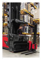 TRUCKS FOR VERY NARROW AISLES-20