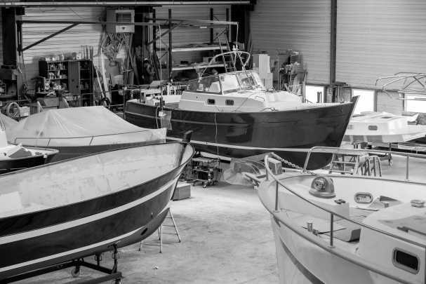 Rhea Marine Photo 2