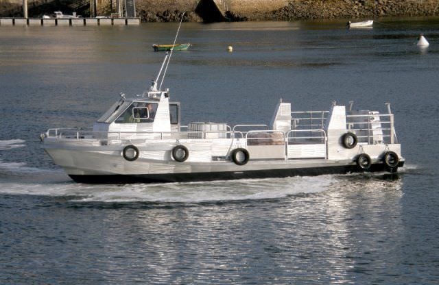 Barco de transporte logístico - 12m - Alumarine Shipyard - com motor de ...