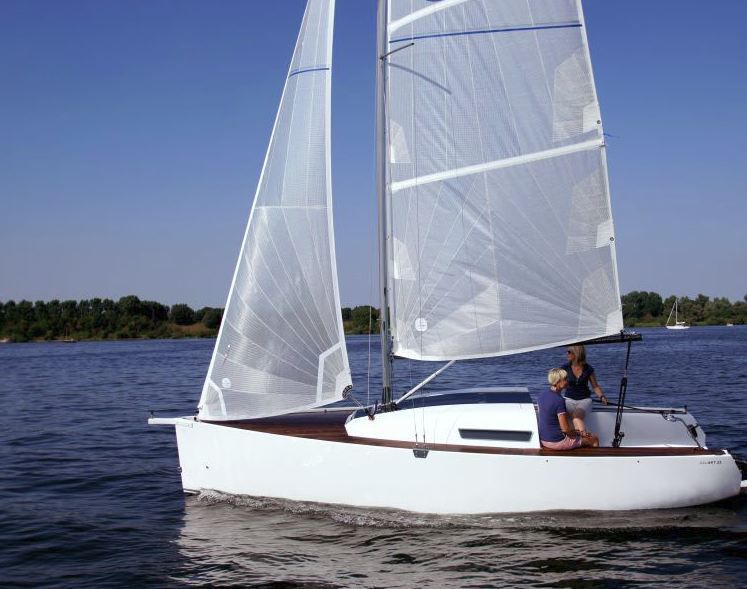 Veleiro Day Sailer 22 SailArt 1 Cabine Com Quilha Retr til 