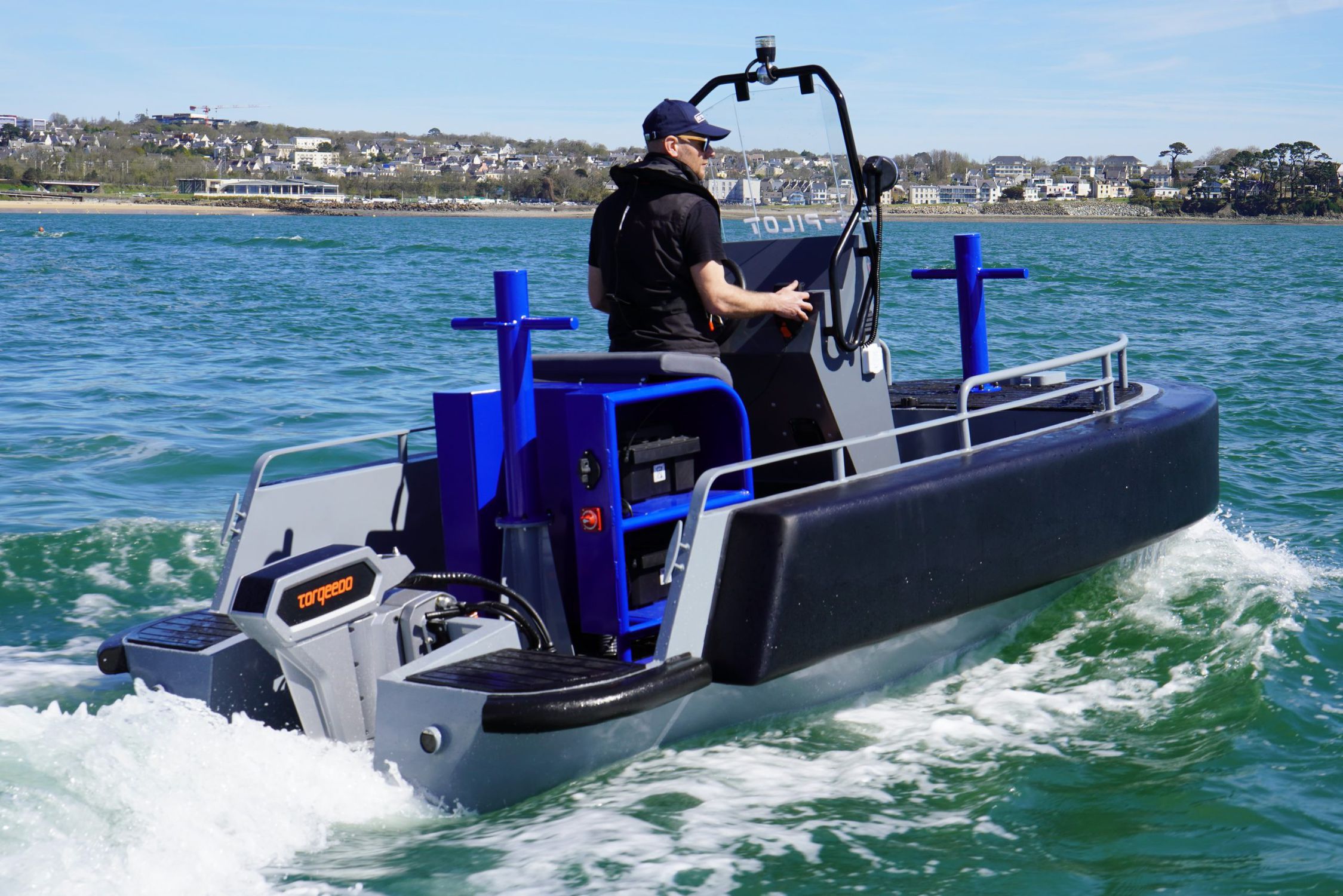 Barco profissional barco de apoio portuário - E-PILOT 420 - 3D MARINE - com  motor de popa / em alumínio / Bureau Veritas, image size:2249x1500