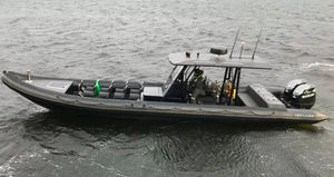 barco profissional barco-patrulha 1
