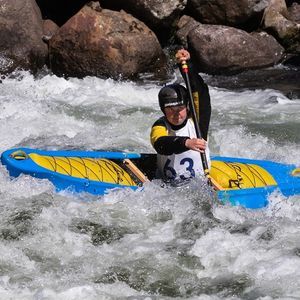 canoa para águas brancas