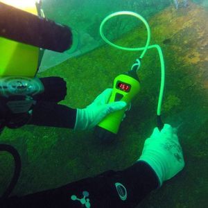 medidor de espessura submarino