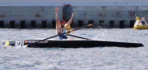 barco de remo de regata