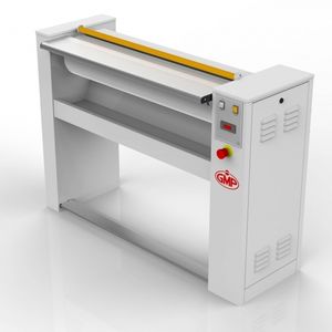 máquina de passar roupa da linha comercial 1