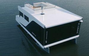 barco-casa catamarã 1