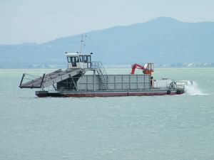 barco de apoio offshore