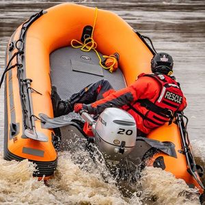 barco profissional barco salva-vidas