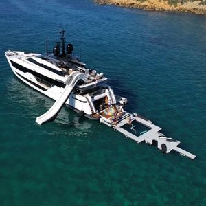 equipamento de diversão aquática plataforma 1